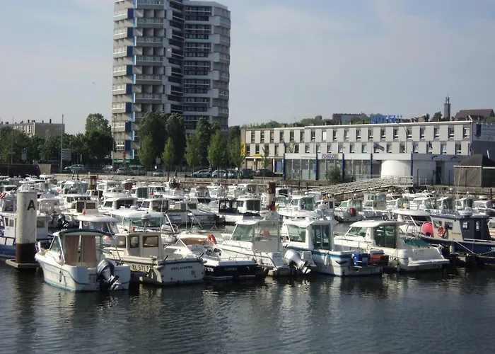 Hébergement de vacances Au Cèdre Bleu *